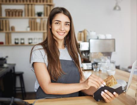 Créez un CV adapté pour trouver le job d’été qu’il vous faut.
